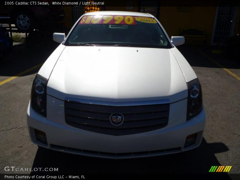 White Diamond / Light Neutral 2005 Cadillac CTS Sedan