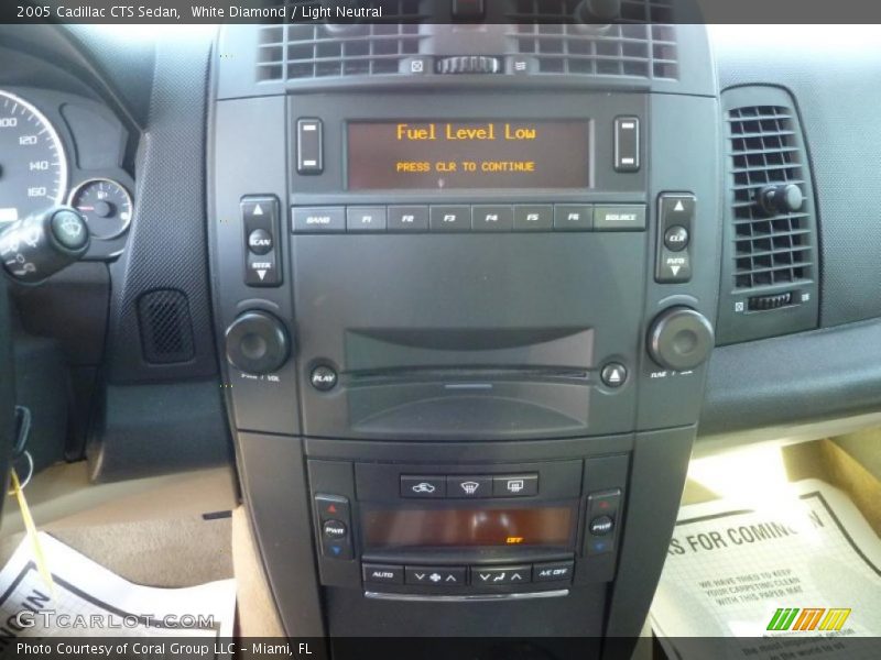 White Diamond / Light Neutral 2005 Cadillac CTS Sedan