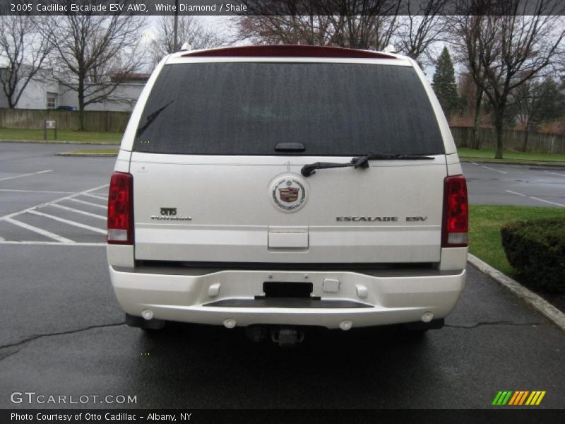 White Diamond / Shale 2005 Cadillac Escalade ESV AWD