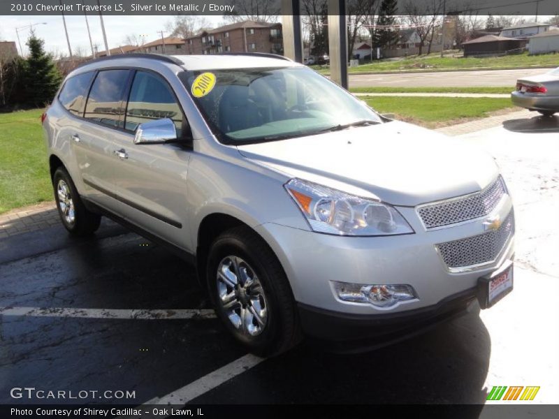 Silver Ice Metallic / Ebony 2010 Chevrolet Traverse LS