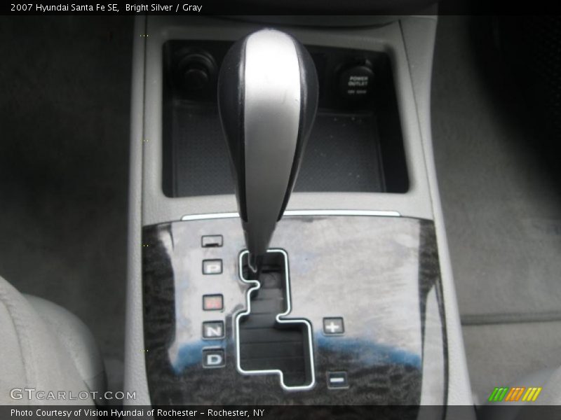 Bright Silver / Gray 2007 Hyundai Santa Fe SE