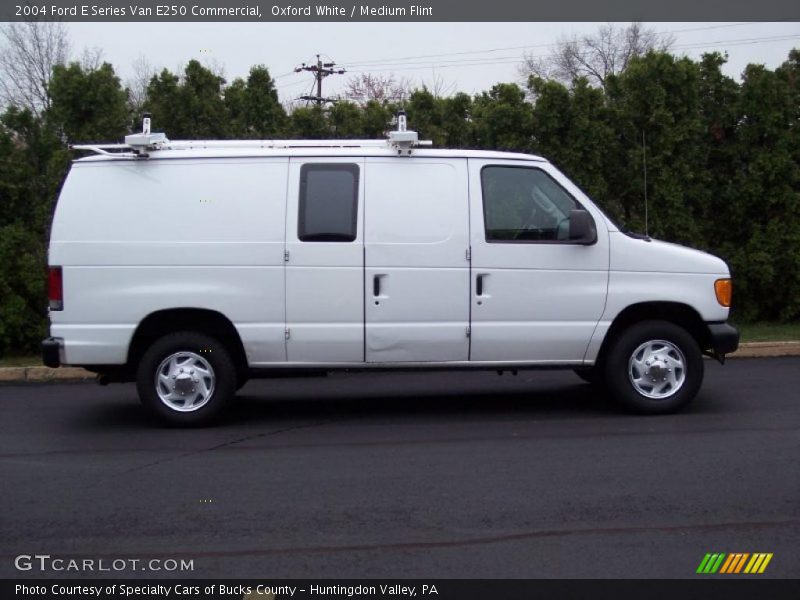 Oxford White / Medium Flint 2004 Ford E Series Van E250 Commercial
