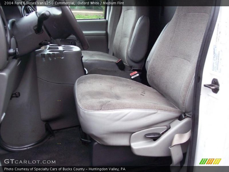 Oxford White / Medium Flint 2004 Ford E Series Van E250 Commercial