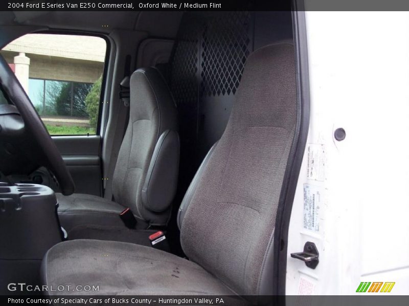 Oxford White / Medium Flint 2004 Ford E Series Van E250 Commercial