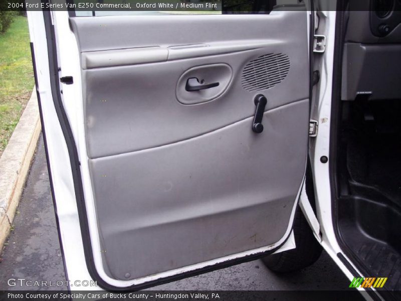 Door Panel of 2004 E Series Van E250 Commercial