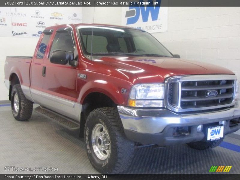 Toreador Red Metallic / Medium Flint 2002 Ford F250 Super Duty Lariat SuperCab 4x4