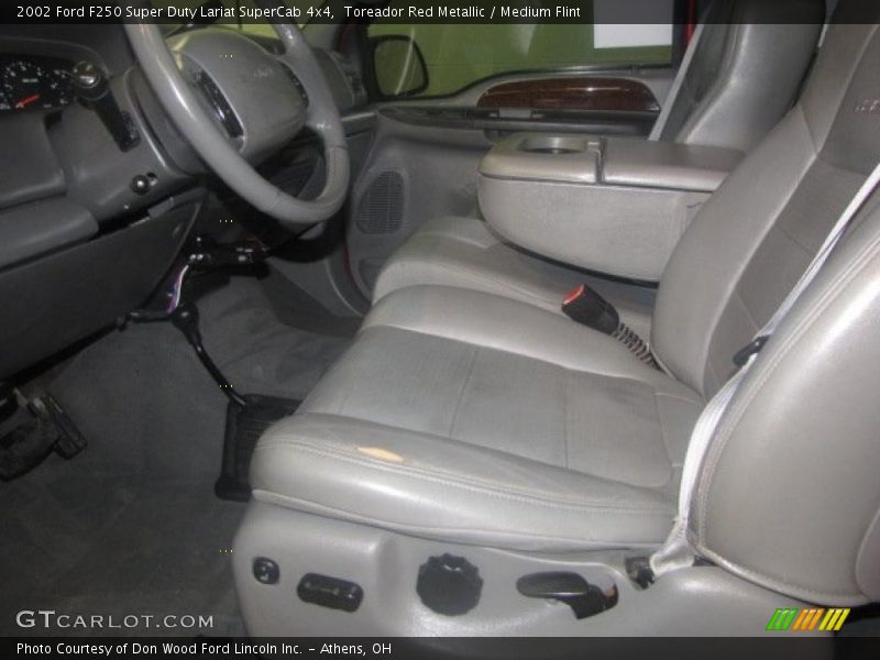 Toreador Red Metallic / Medium Flint 2002 Ford F250 Super Duty Lariat SuperCab 4x4