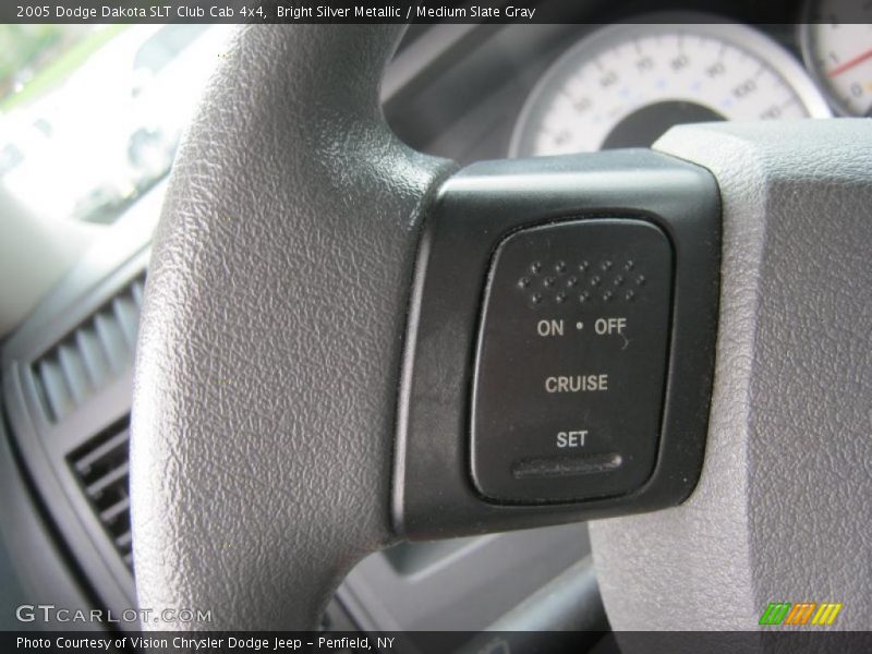Bright Silver Metallic / Medium Slate Gray 2005 Dodge Dakota SLT Club Cab 4x4