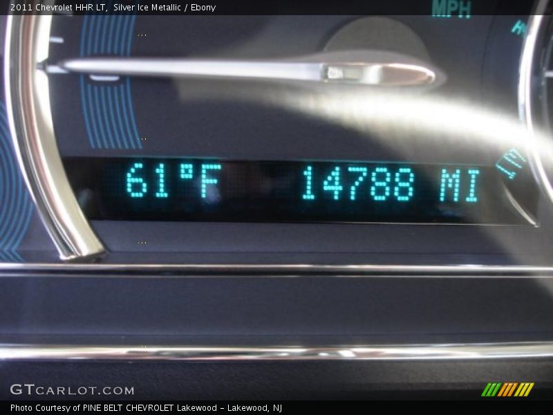 Silver Ice Metallic / Ebony 2011 Chevrolet HHR LT