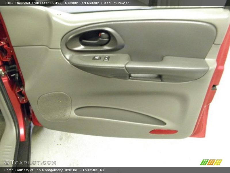 Medium Red Metallic / Medium Pewter 2004 Chevrolet TrailBlazer LS 4x4