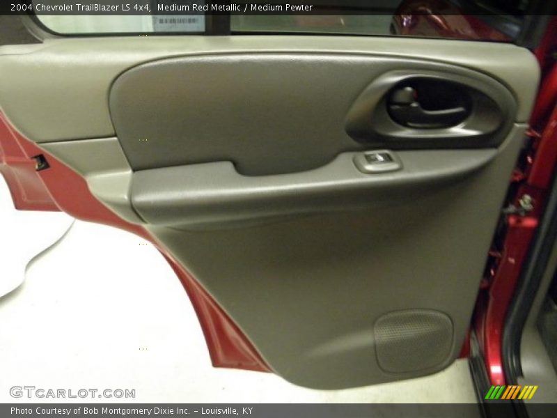Medium Red Metallic / Medium Pewter 2004 Chevrolet TrailBlazer LS 4x4