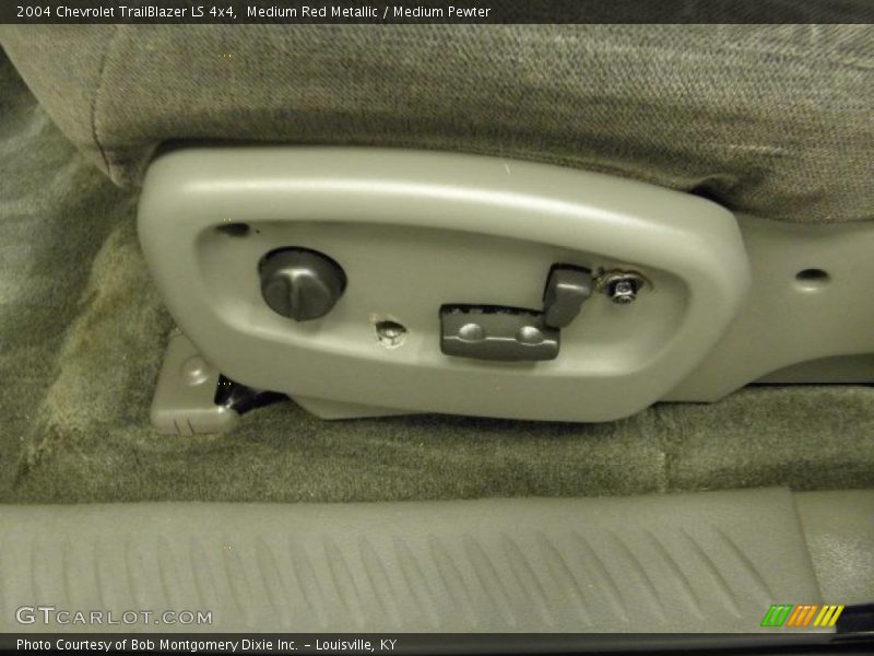 Medium Red Metallic / Medium Pewter 2004 Chevrolet TrailBlazer LS 4x4
