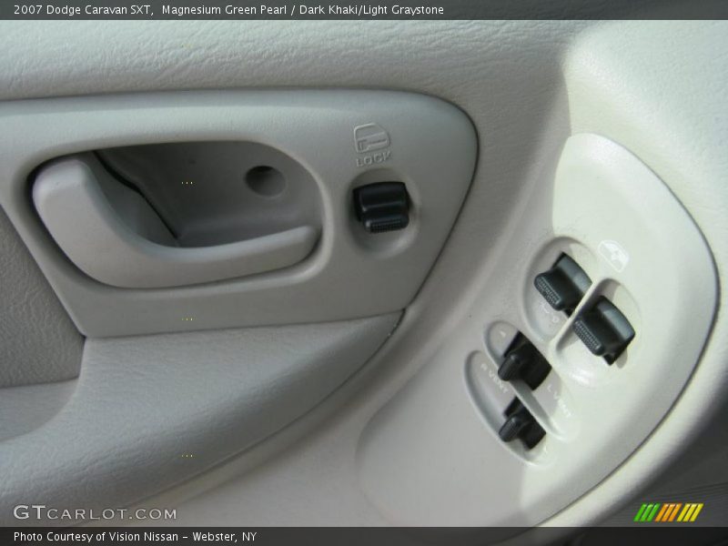 Magnesium Green Pearl / Dark Khaki/Light Graystone 2007 Dodge Caravan SXT