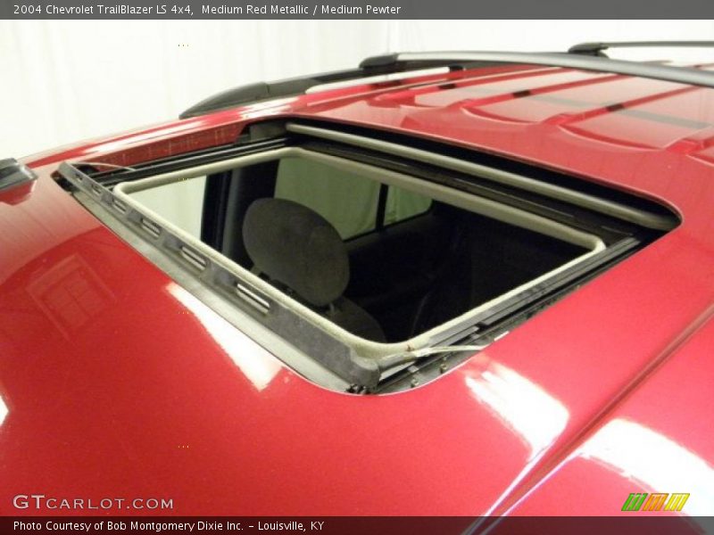 Medium Red Metallic / Medium Pewter 2004 Chevrolet TrailBlazer LS 4x4