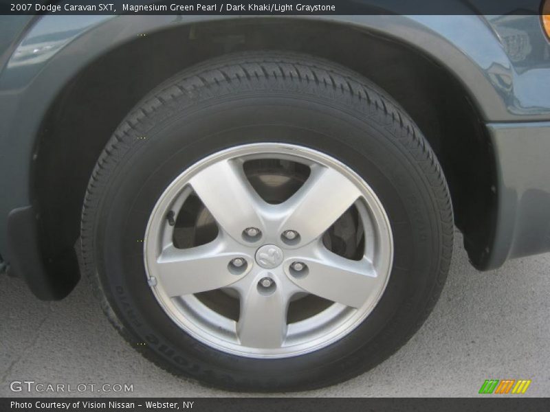  2007 Caravan SXT Wheel