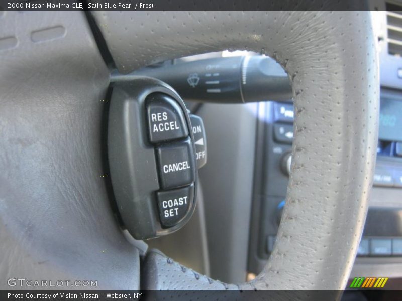 Satin Blue Pearl / Frost 2000 Nissan Maxima GLE