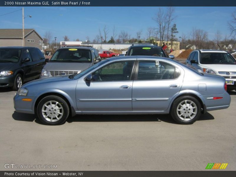 Satin Blue Pearl / Frost 2000 Nissan Maxima GLE