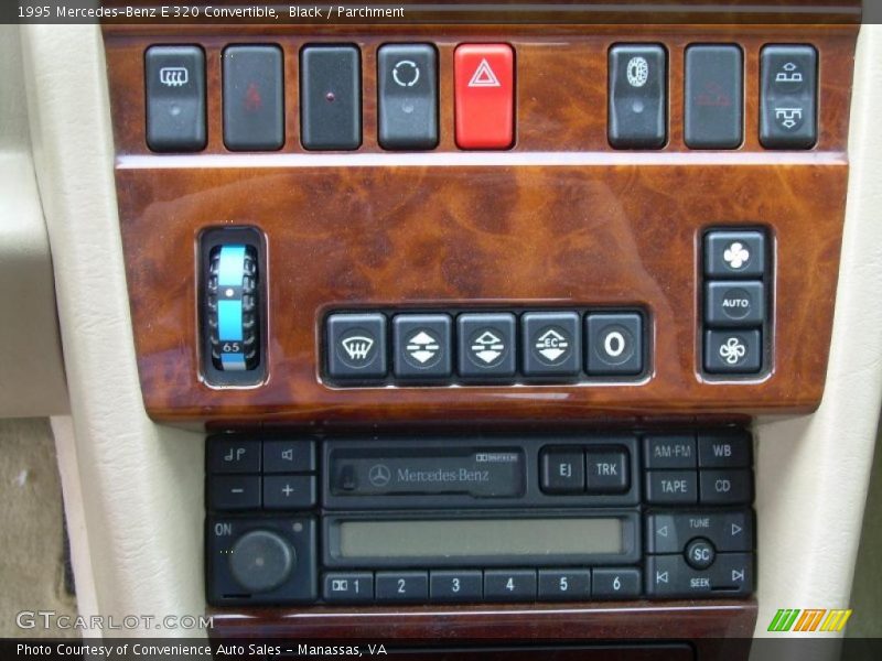 Controls of 1995 E 320 Convertible