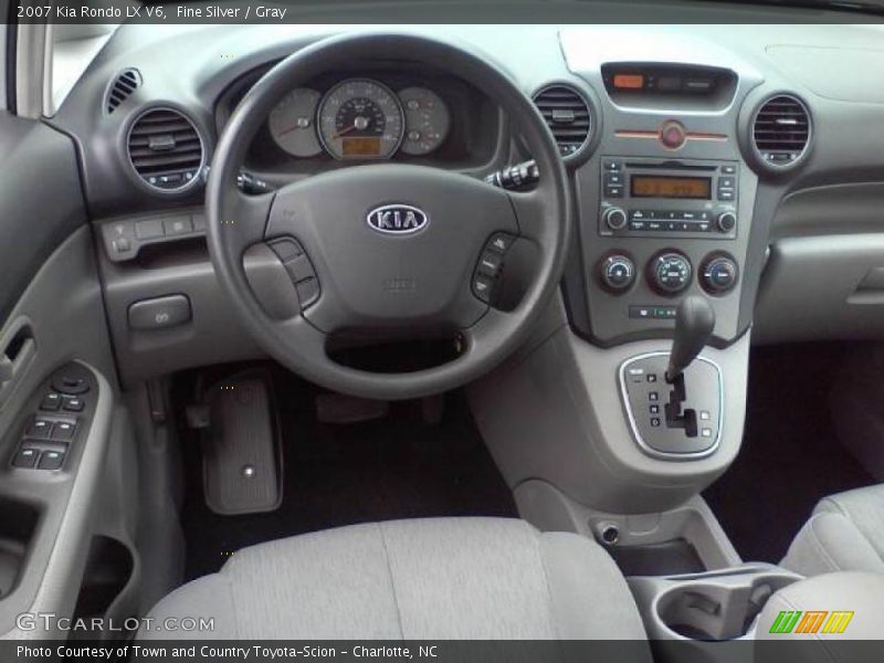 Fine Silver / Gray 2007 Kia Rondo LX V6