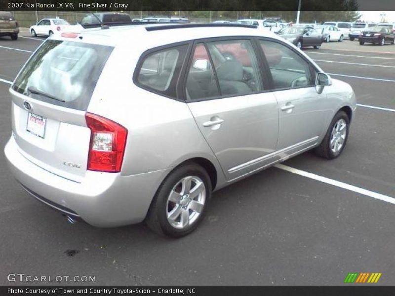 Fine Silver / Gray 2007 Kia Rondo LX V6