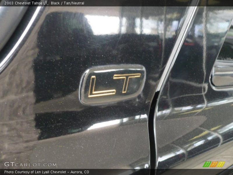 Black / Tan/Neutral 2003 Chevrolet Tahoe LT