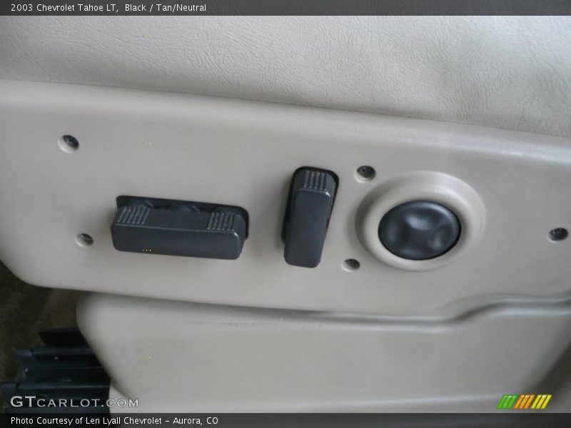 Black / Tan/Neutral 2003 Chevrolet Tahoe LT