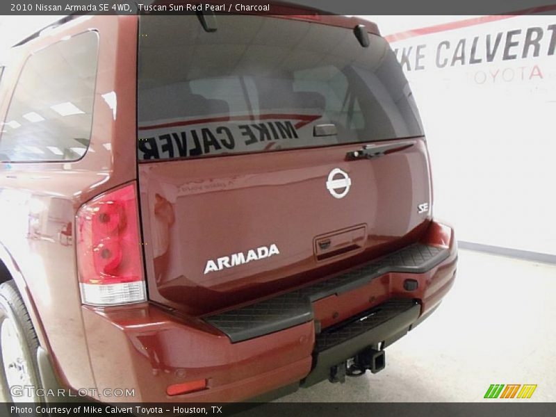 Tuscan Sun Red Pearl / Charcoal 2010 Nissan Armada SE 4WD
