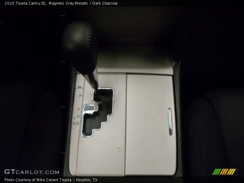 Magnetic Gray Metallic / Dark Charcoal 2010 Toyota Camry SE