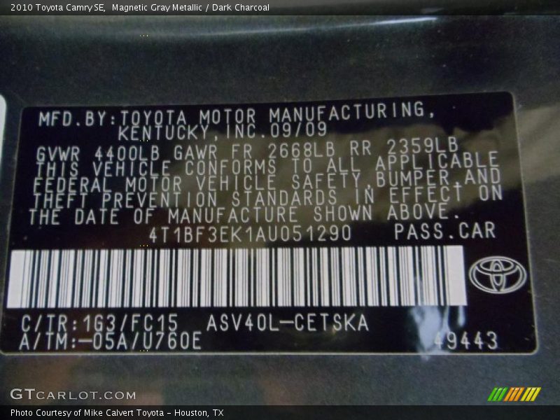 Magnetic Gray Metallic / Dark Charcoal 2010 Toyota Camry SE