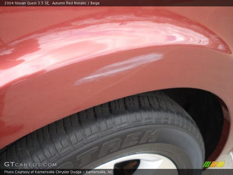 Autumn Red Metallic / Beige 2004 Nissan Quest 3.5 SE