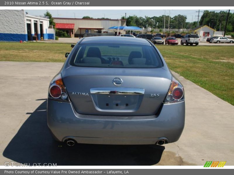 Ocean Gray / Charcoal 2010 Nissan Altima 2.5 S