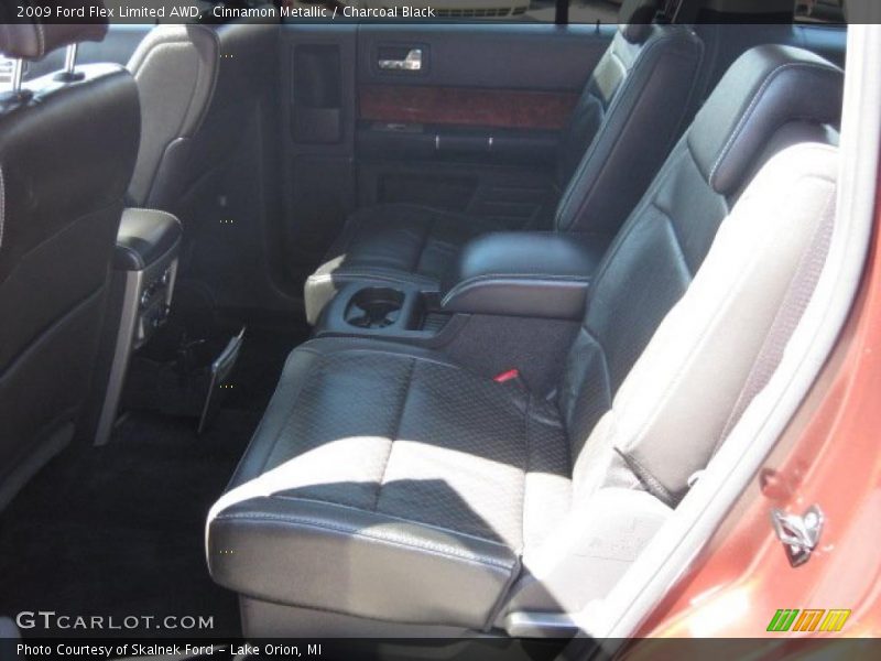 Cinnamon Metallic / Charcoal Black 2009 Ford Flex Limited AWD