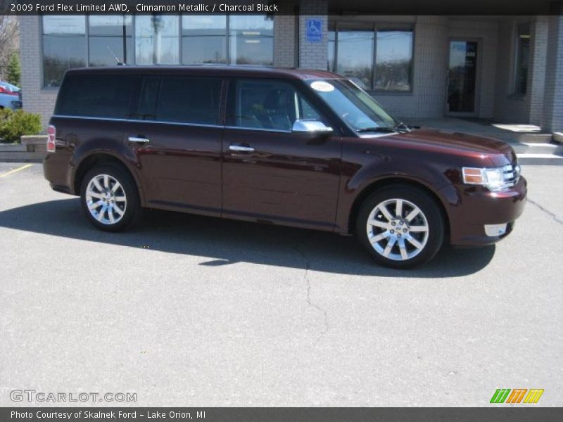 Cinnamon Metallic / Charcoal Black 2009 Ford Flex Limited AWD