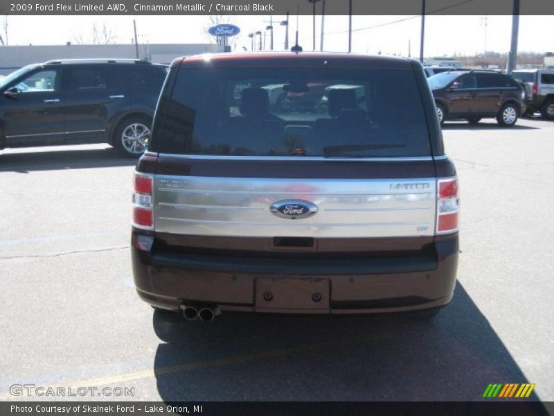 Cinnamon Metallic / Charcoal Black 2009 Ford Flex Limited AWD