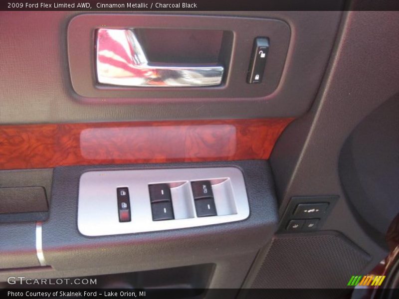 Cinnamon Metallic / Charcoal Black 2009 Ford Flex Limited AWD