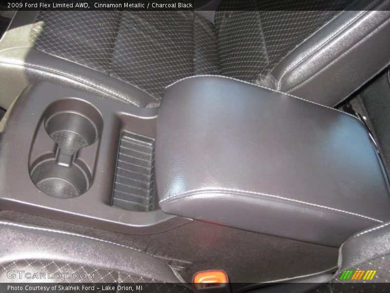 Cinnamon Metallic / Charcoal Black 2009 Ford Flex Limited AWD