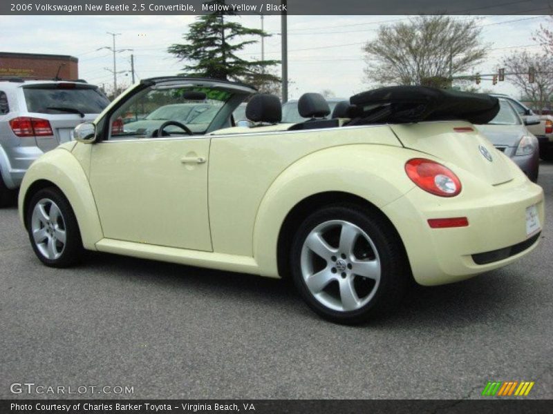Mellow Yellow / Black 2006 Volkswagen New Beetle 2.5 Convertible
