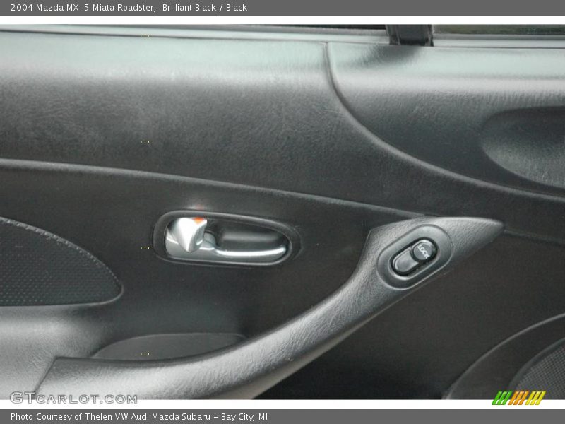Brilliant Black / Black 2004 Mazda MX-5 Miata Roadster