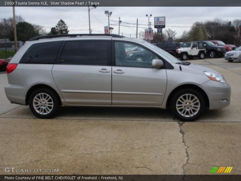 Silver Shadow Pearl / Taupe 2009 Toyota Sienna XLE