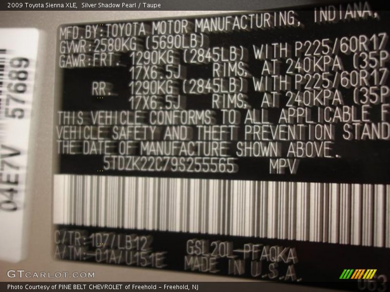 Silver Shadow Pearl / Taupe 2009 Toyota Sienna XLE