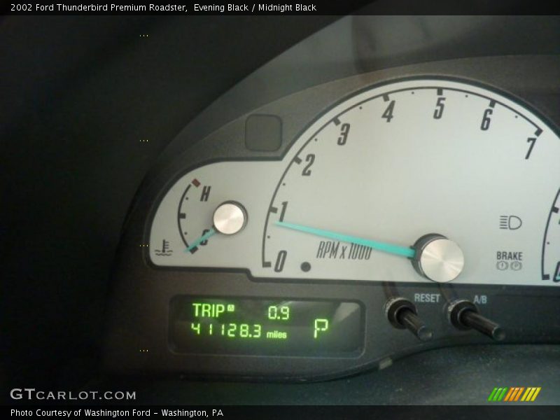  2002 Thunderbird Premium Roadster Premium Roadster Gauges