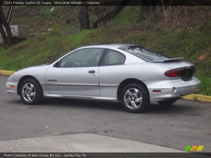 Ultra Silver Metallic / Graphite 2001 Pontiac Sunfire SE Coupe