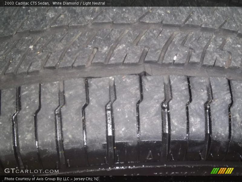 White Diamond / Light Neutral 2003 Cadillac CTS Sedan