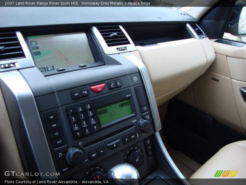 Controls of 2007 Range Rover Sport HSE