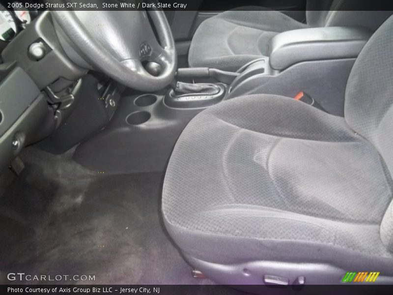 Stone White / Dark Slate Gray 2005 Dodge Stratus SXT Sedan