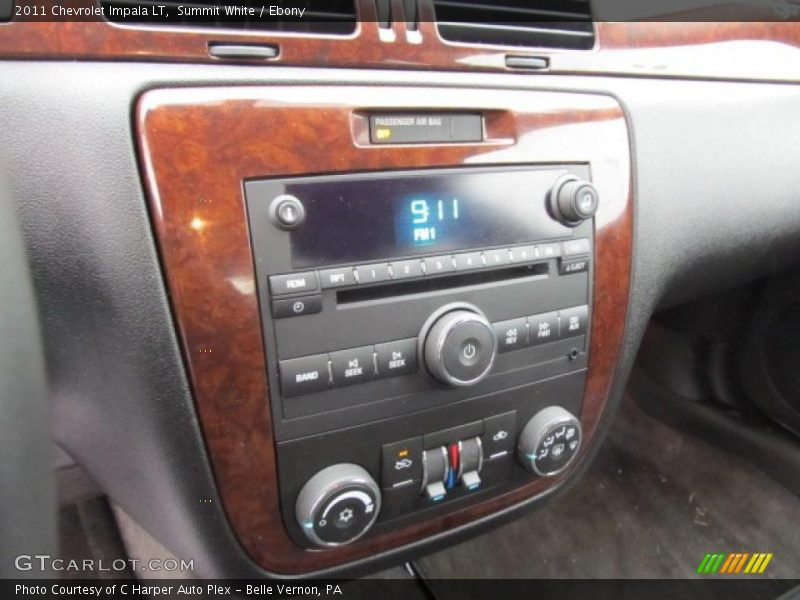 Summit White / Ebony 2011 Chevrolet Impala LT