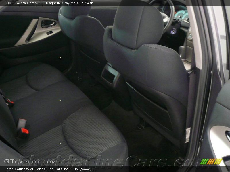 Magnetic Gray Metallic / Ash 2007 Toyota Camry SE