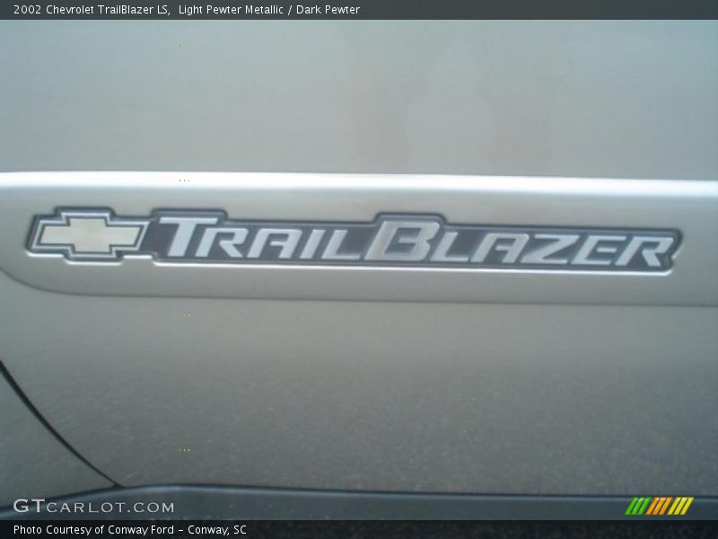 Light Pewter Metallic / Dark Pewter 2002 Chevrolet TrailBlazer LS