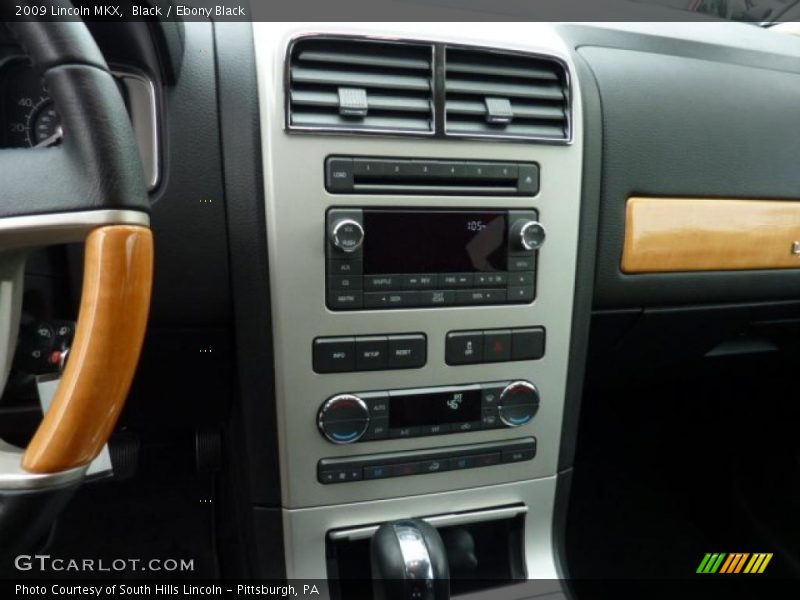Black / Ebony Black 2009 Lincoln MKX