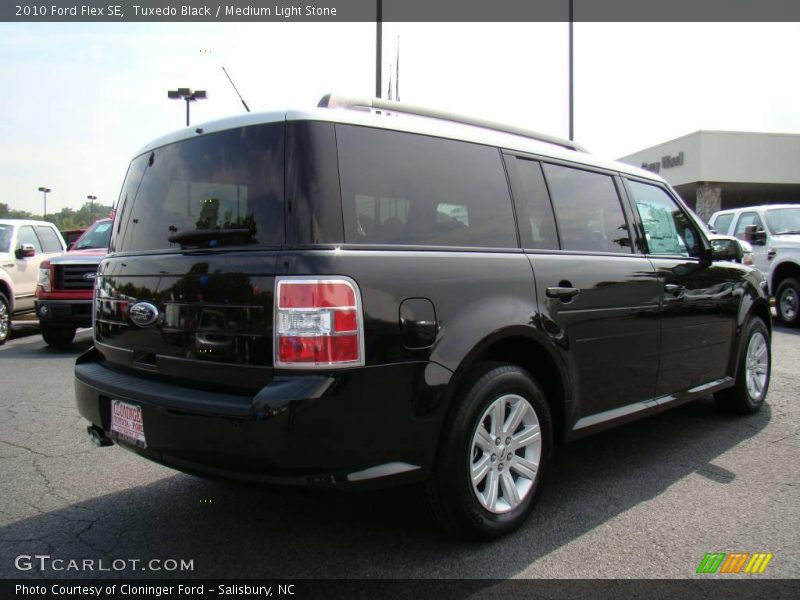 Tuxedo Black / Medium Light Stone 2010 Ford Flex SE